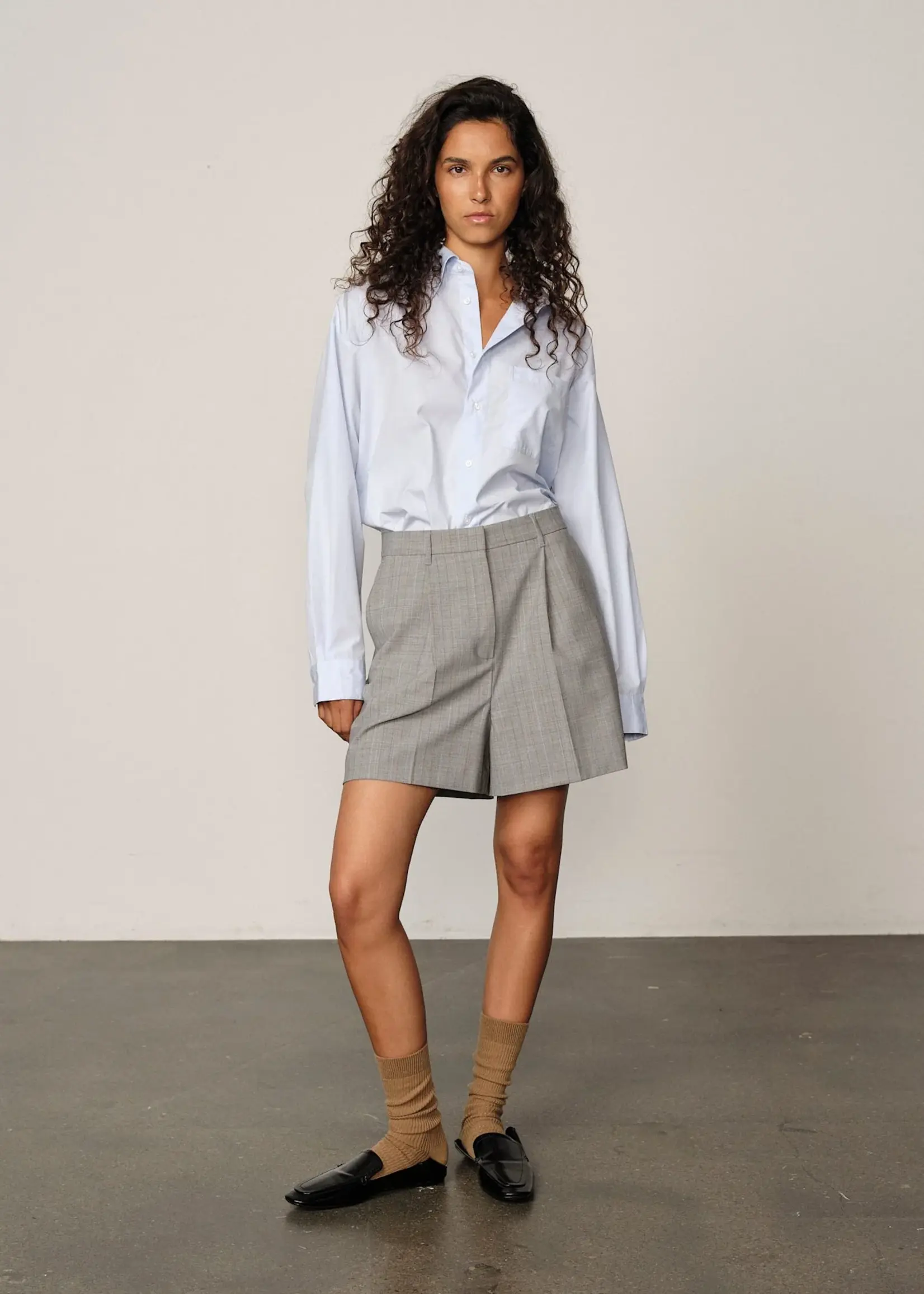 Herskind Reggy Shorts - Light Grey Pinstripe