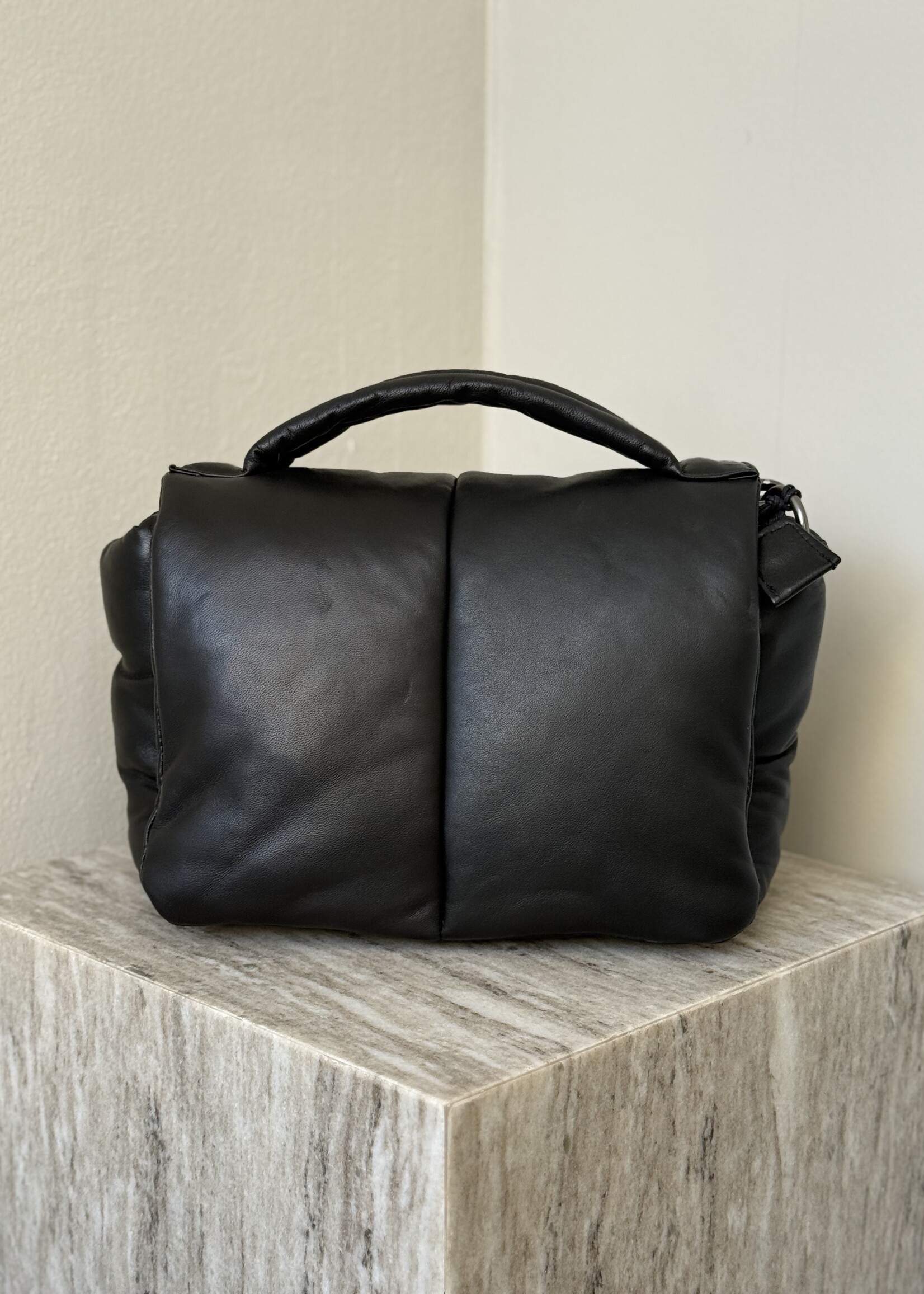 STUDIO AR FIONA -black