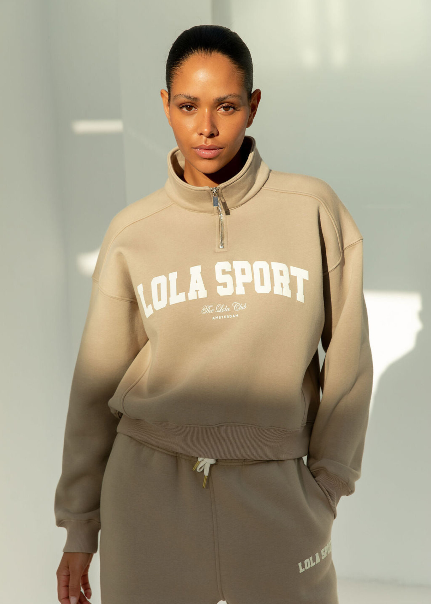 The Lola Club JAYLA - HALF ZIP SWEATER - SAND