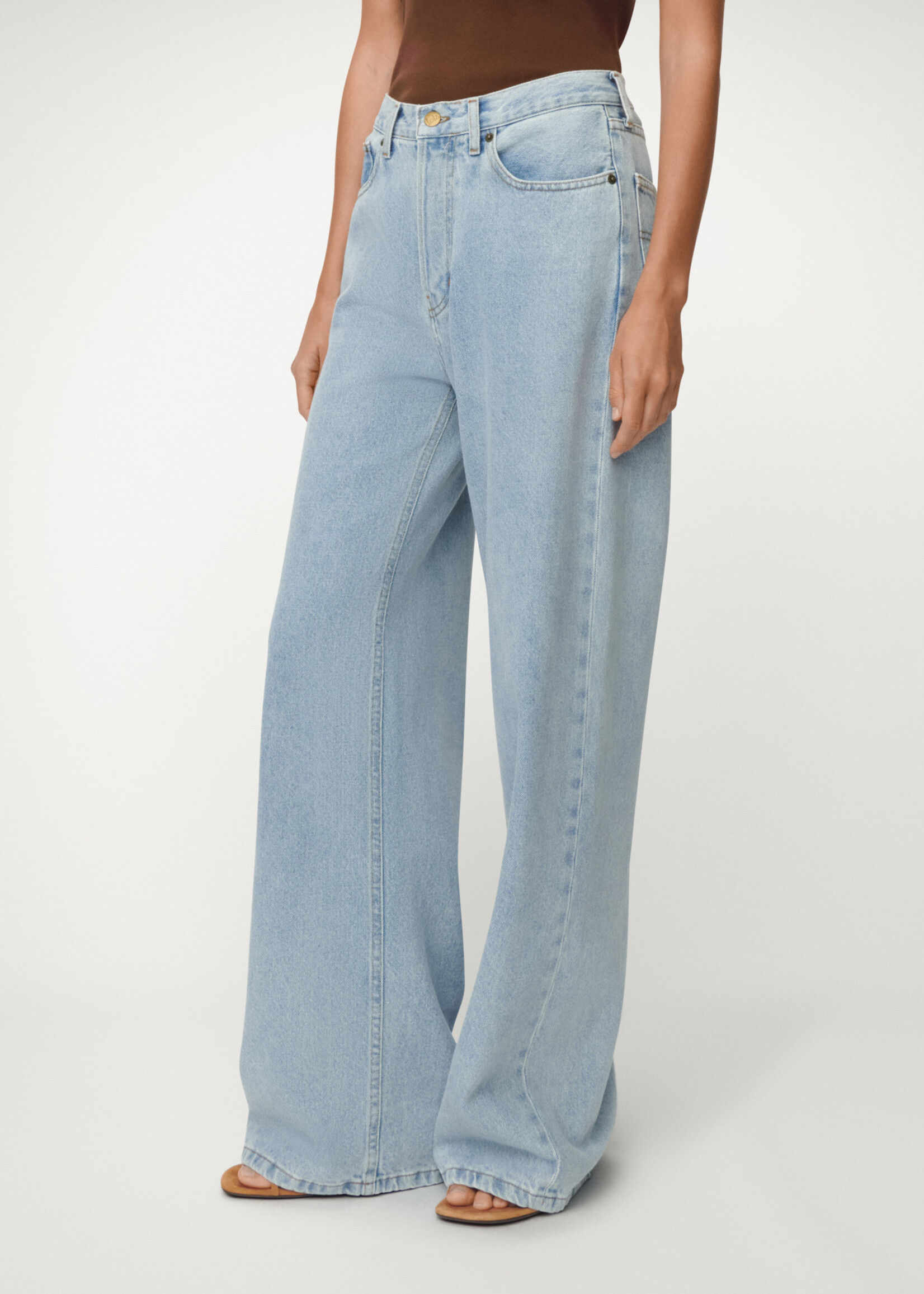 Lois Skater Loose - L34 Bleach