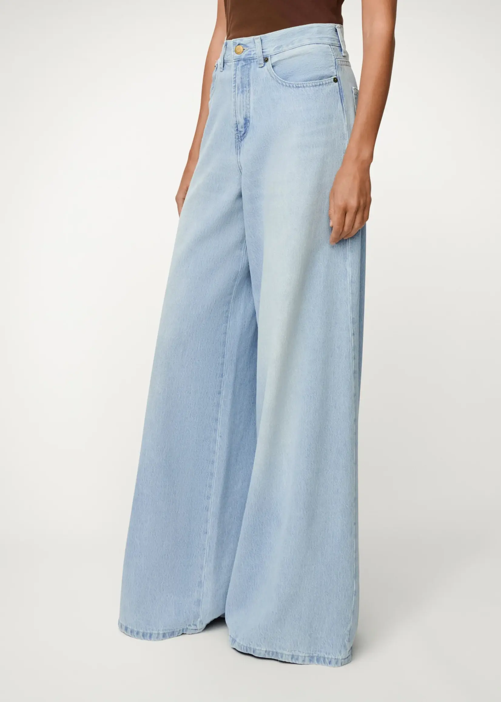 Lois Marlene - Bleach L32