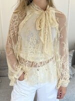VICOLO Tab Blouse - Creme
