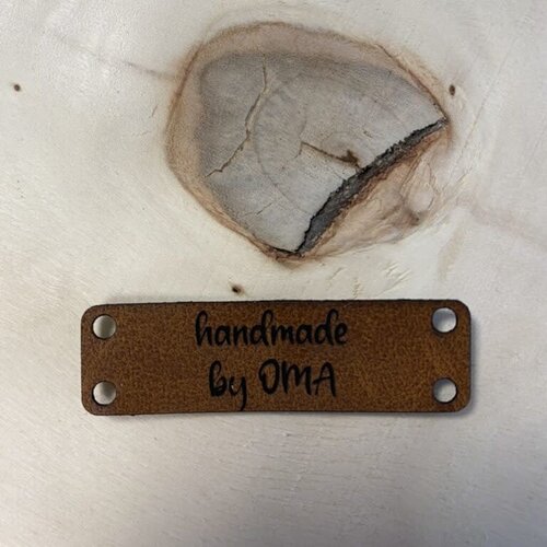BOBBINY Kunstleer Label - Handmade By Oma rechthoek BOBBINY Kunstleer Label - Handmade By Oma rechthoek