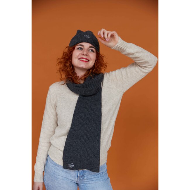 Essential Scarf - Anthracite