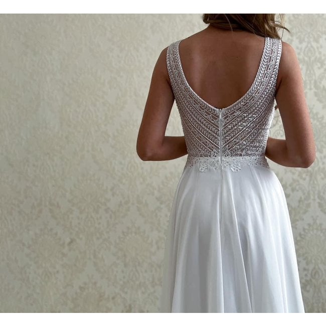 Długa suknia ślubna Campari WHITE