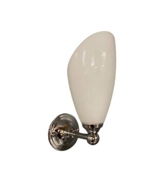 Windsor & Co. Klassieke wandlamp met opaalglazen kap WB31