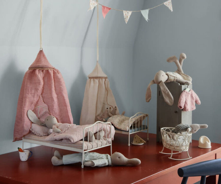 Maileg Bed, Mouse - Off White