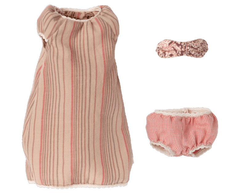 Maileg Nightgown, Medium Mouse
