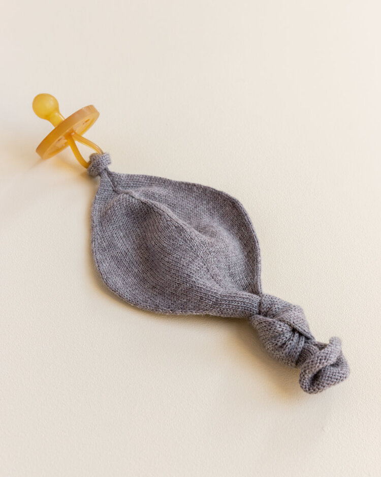 Hvid Titi Comforter - Otter