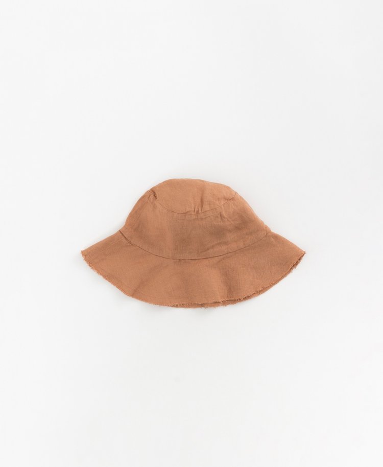 Play Up Linen Hat - Scent