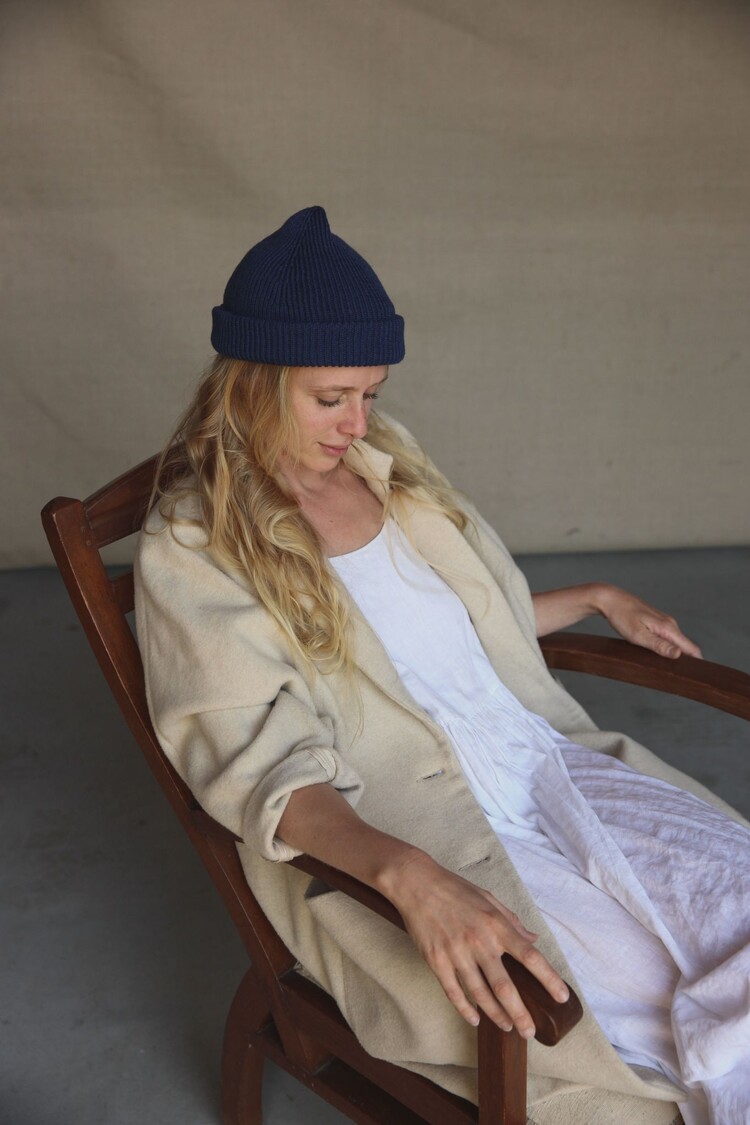 Hvid Beanie Fonzie - Blue