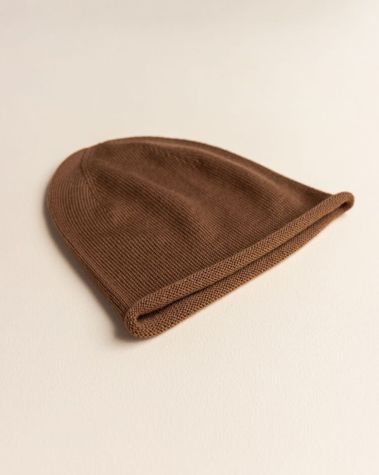 Hvid Beanie Efa - Chocolate