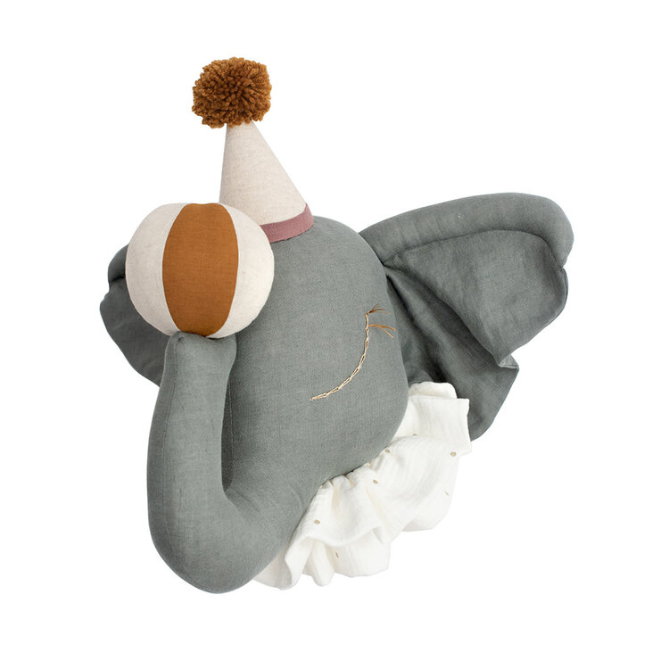Love me Decoration Elephant - Graphite With Beige Cap
