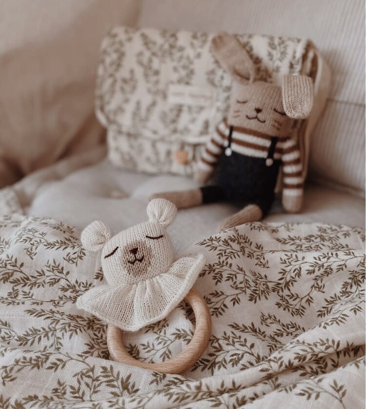 Main Sauvage Teething Ring - Polar Bear Ecru