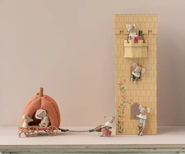 Maileg Pumpkin Carriage, Mouse