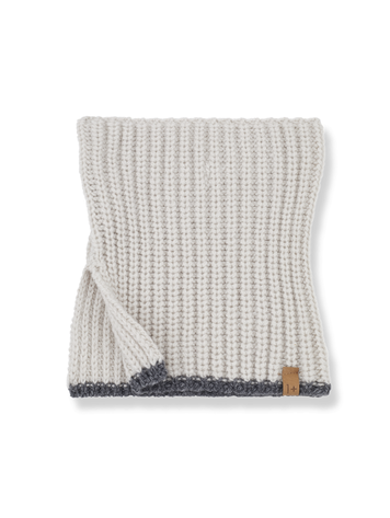 1+ in the family Liam Neck - Oatmeal