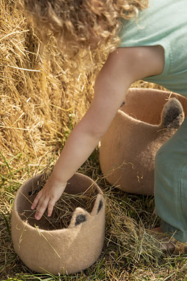 Muskhane Kitty Pasu Mand - Nude