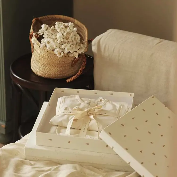 Avery Row Sleepsuit and Blanket Set 0-3m - Bunnies