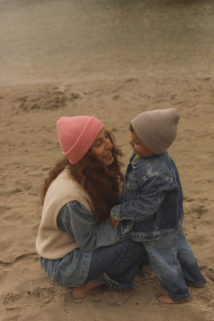 Hvid Beanie Fonzie - Pebble