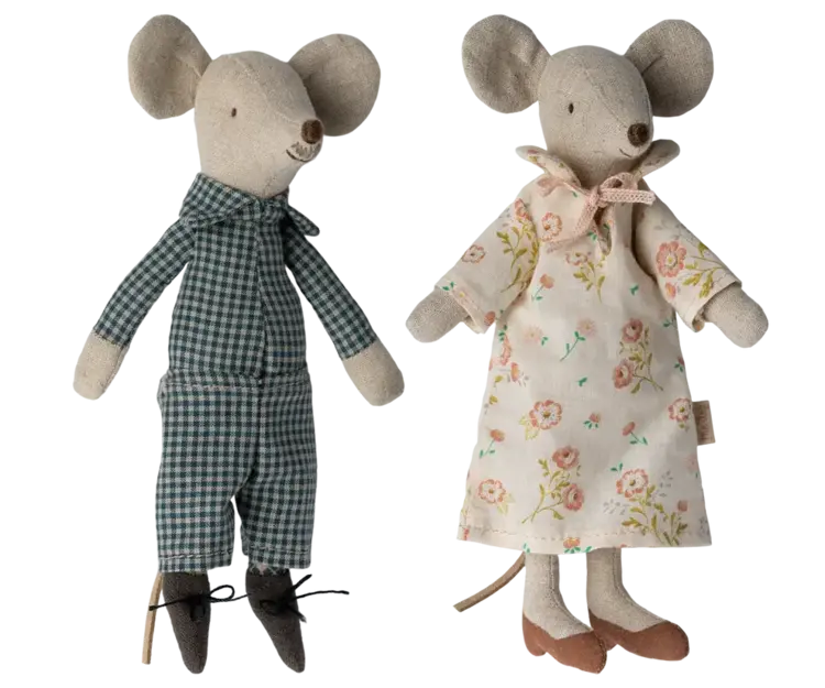 Maileg Grandma And Grandpa Mice In Cigarbox