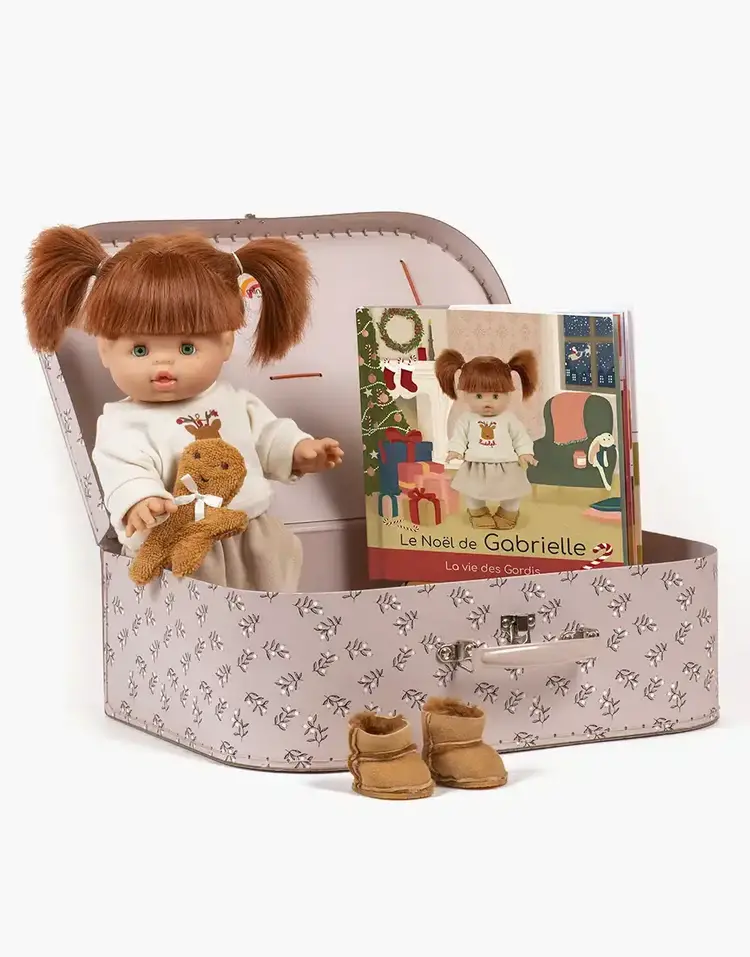 Minikane My Suitcase Of Yesteryear “Gabrielle’s Christmas”