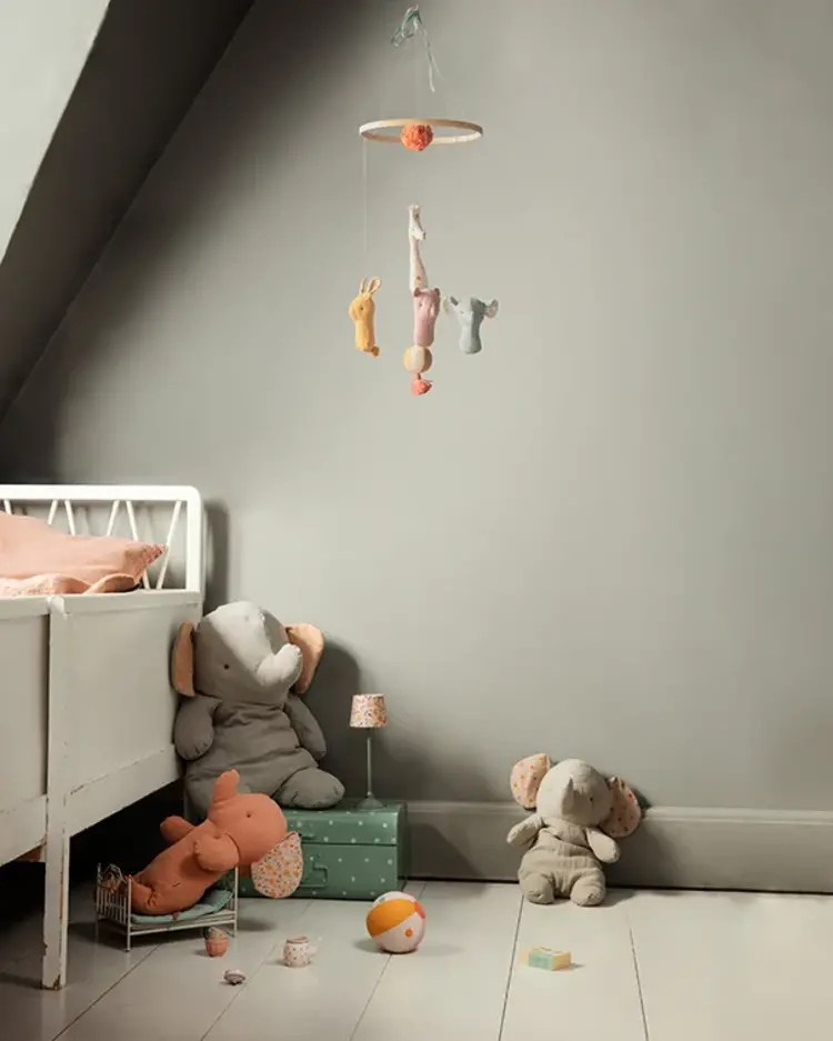 Maileg Safari Friends, Medium Elephant - Grey