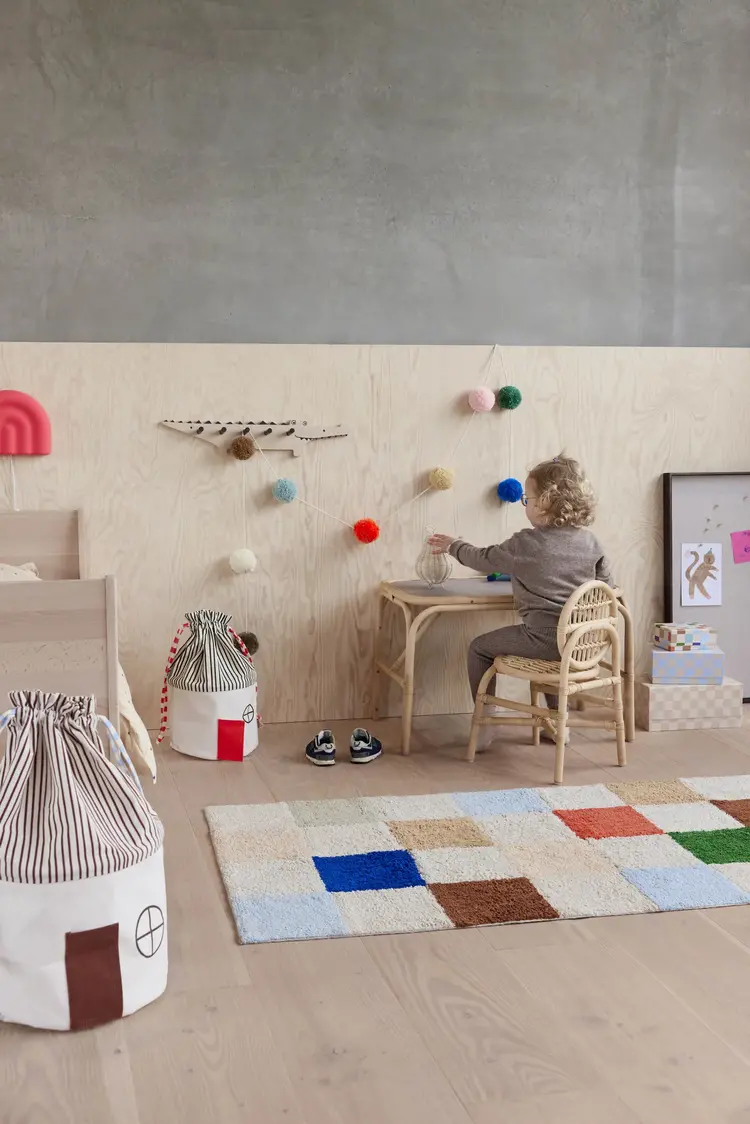 OYOY MINI Nature Pear Night Light - Rattan