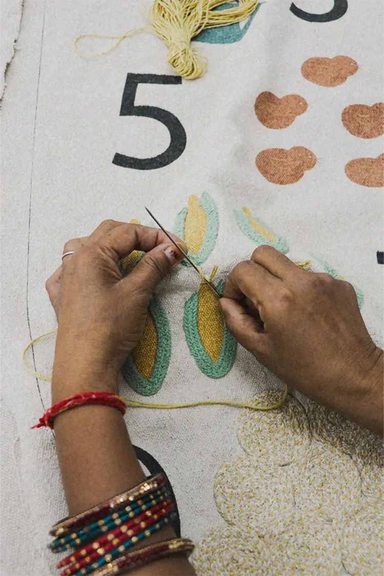 Lorena Canals Hanger Boerderij - Nummers