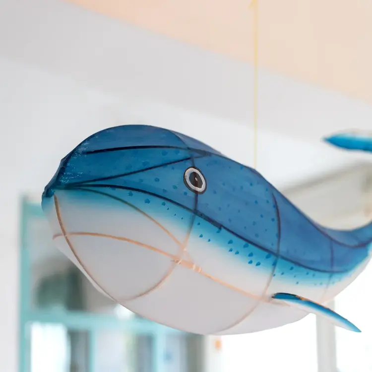 Petit Pan Pendant Lamp Whale - Bleu