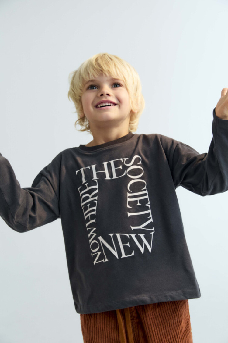 The New Society Oscar T-Shirt- Eclipse Noir