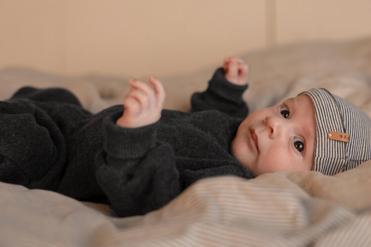 Nixnut Newbie Mutsje - Storm Stripe