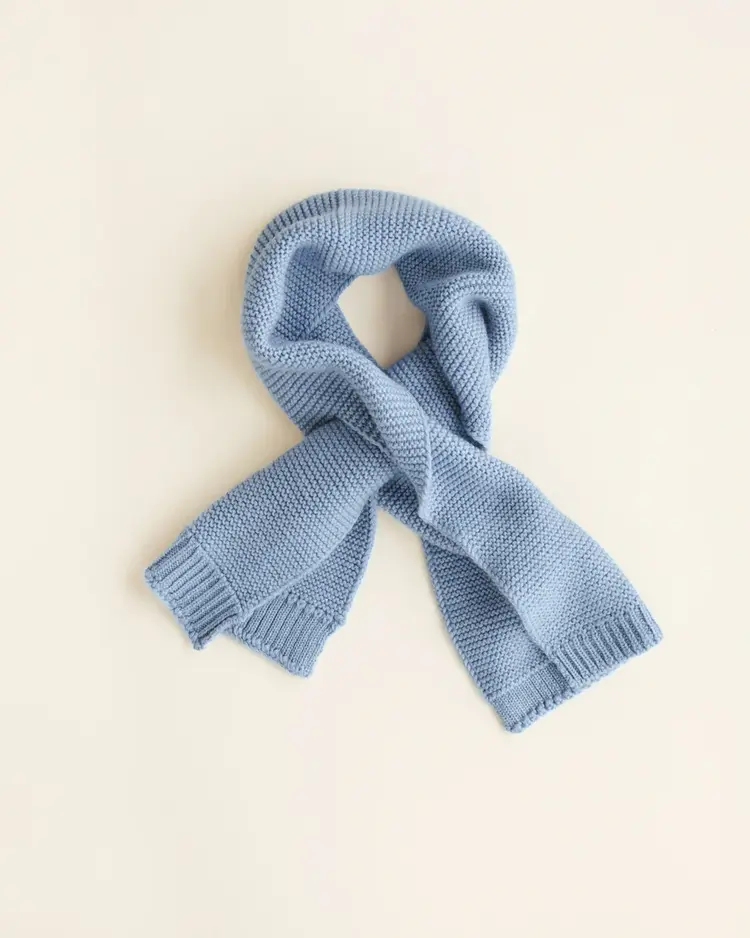 Hvid Sjaal Ivo - Light Blue