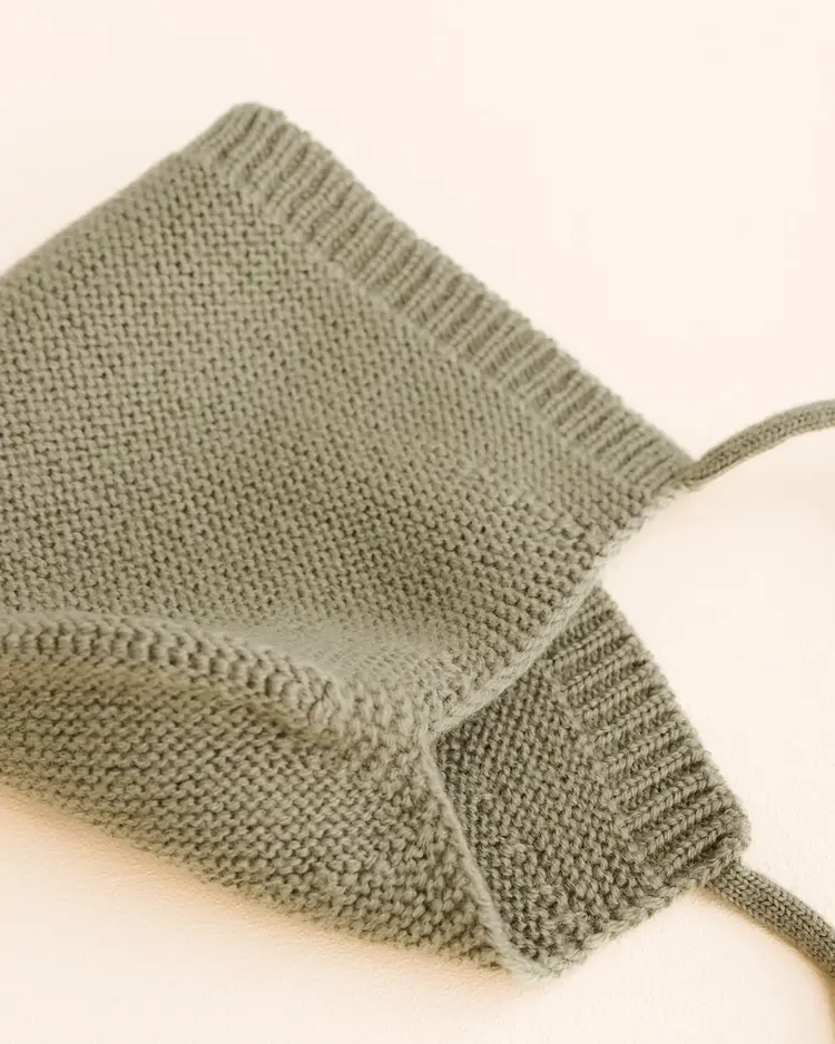 Hvid Bonnet Dolly - Artichoke