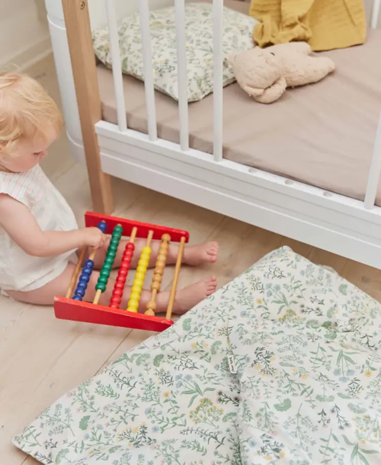 Oliver Furniture Fitted Baby Sheet - Little Mouse