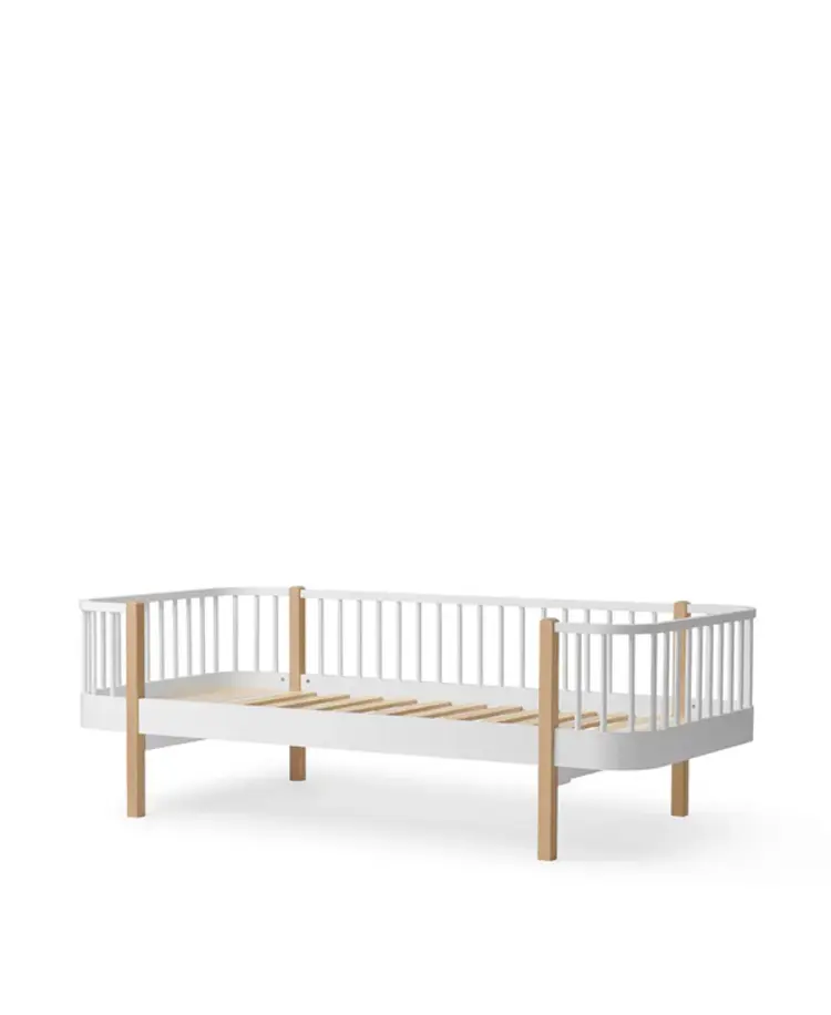 Oliver Furniture Wood Original Day Bed - White/Oak