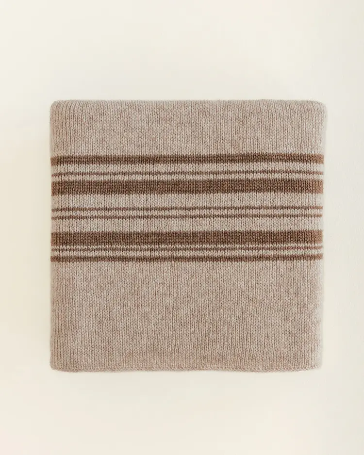 Hvid Blanket Gilbert - Sand/Walnut