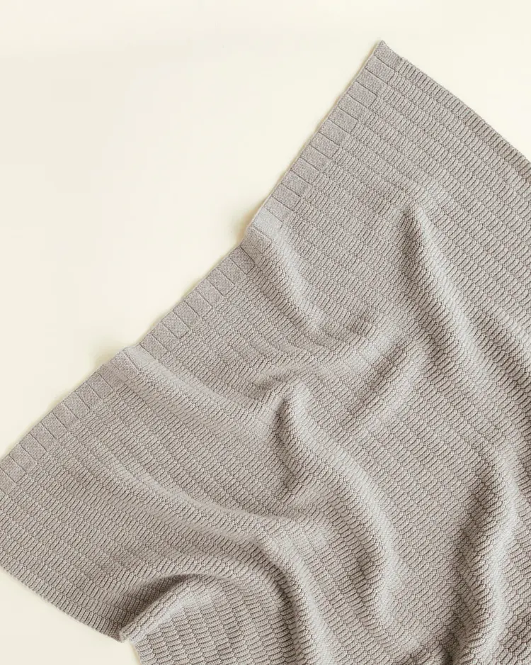 Hvid Blanket Ida - Pebble