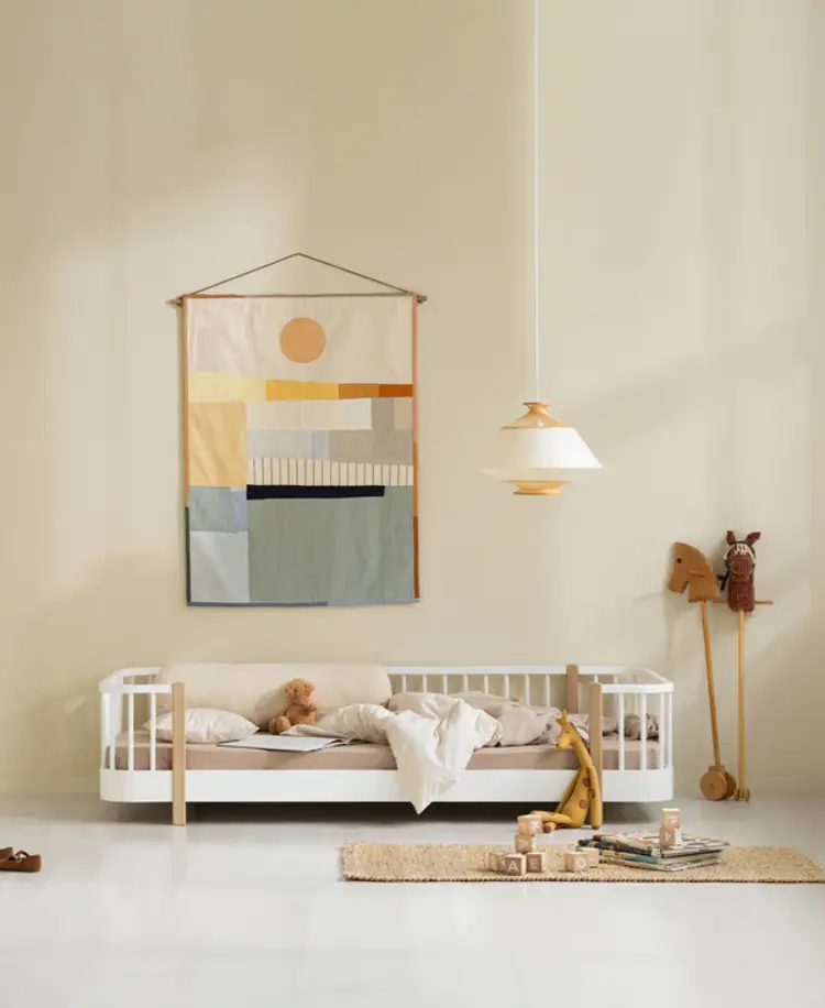 Oliver Furniture Wood Original Floor Bed - White/Oak