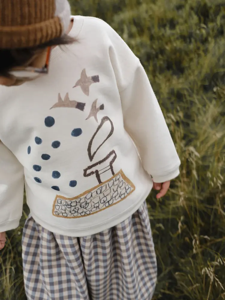 Organic Zoo Rooftop Gathering Sweatshirt Undyed