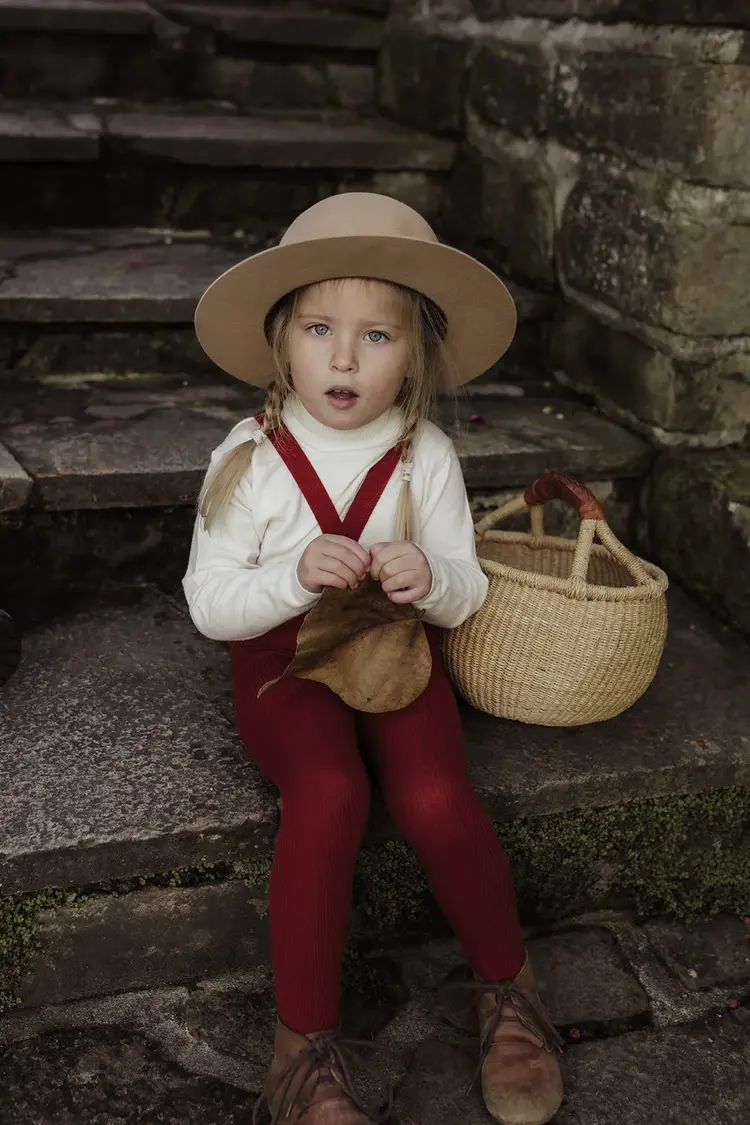 Silas Footed Tights - Acorn Brown w. Maple Leaf