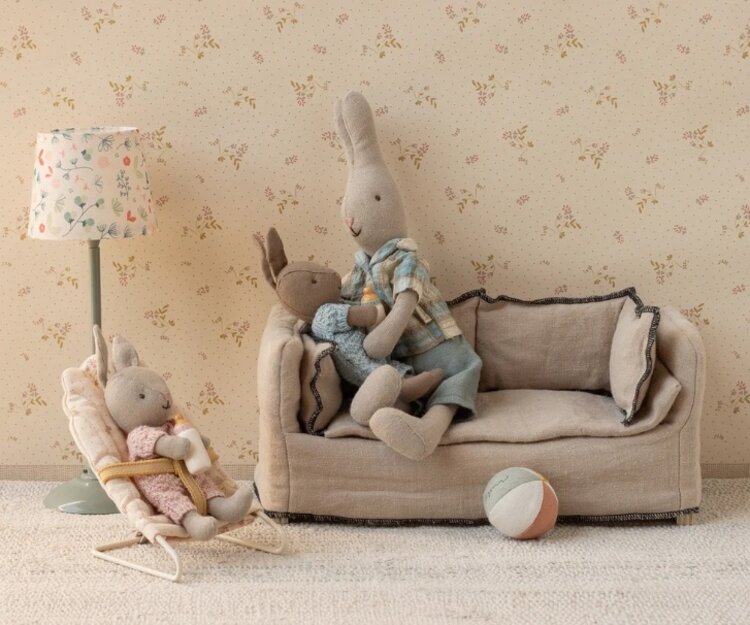 Maileg Rabbit, Micro - Sand - Rose Knitted Suit