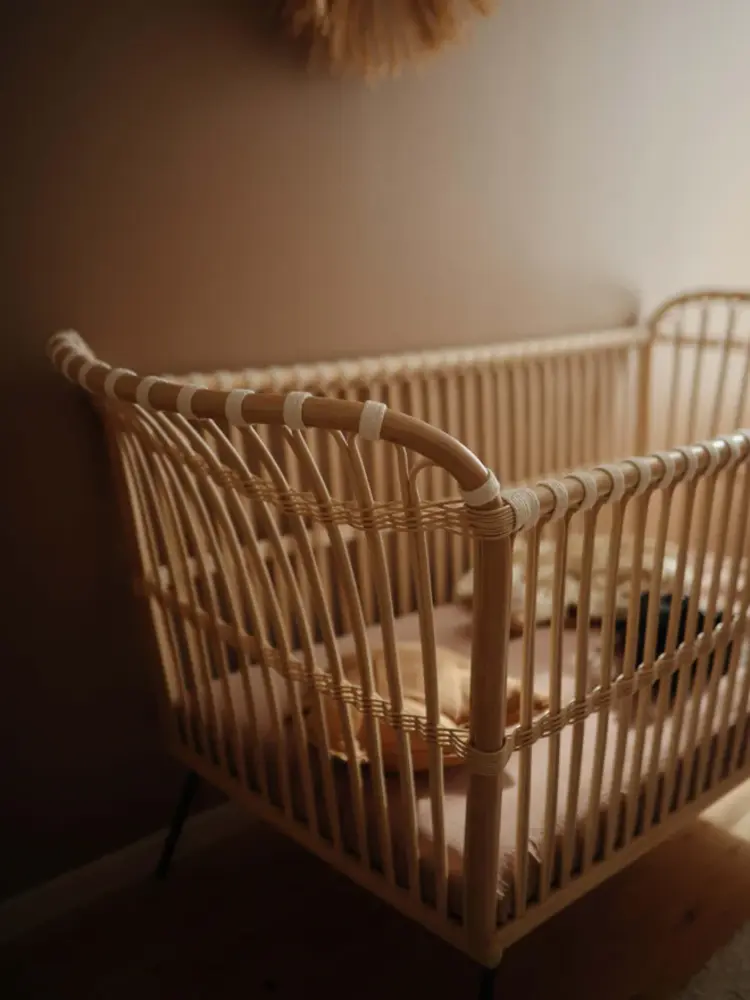 Bermbach Handcrafted Handgemaakt Babybedje Frederick incl. Matras