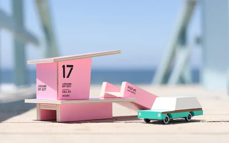 Candylab Beach Tower - Pink