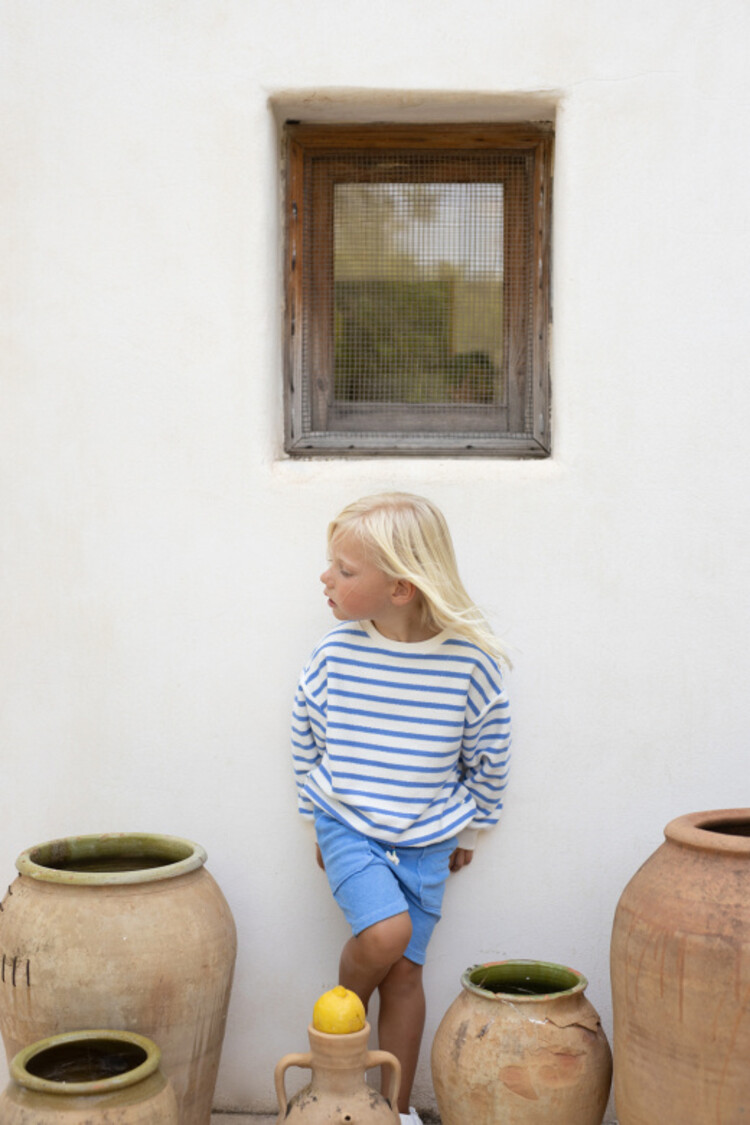 1+ in the family Buger Bermuda - Ultramarine