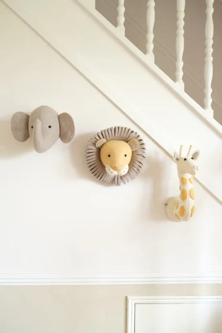 Fiona Walker England Noahs Ark Lion Head (mini)