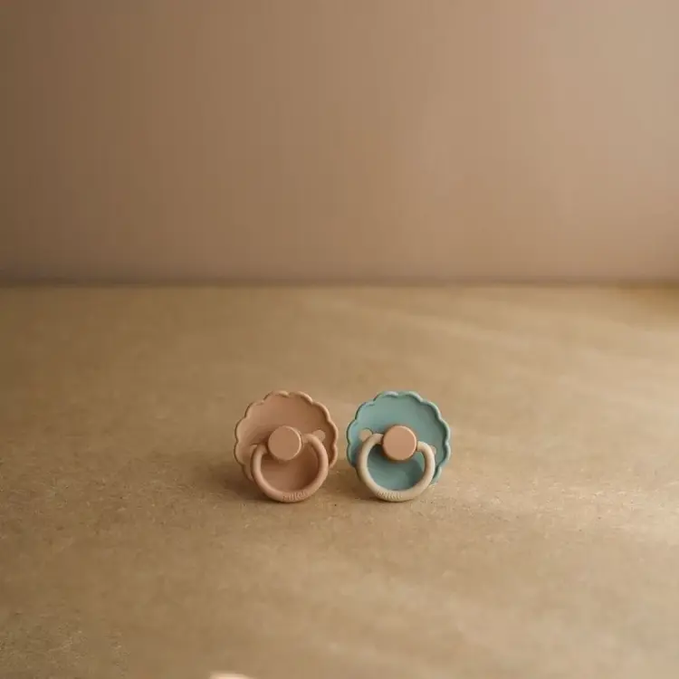 Daisy Bloom Fopspeen - Willow