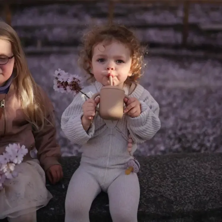 Mushie Training Beker & Rietje - Natural