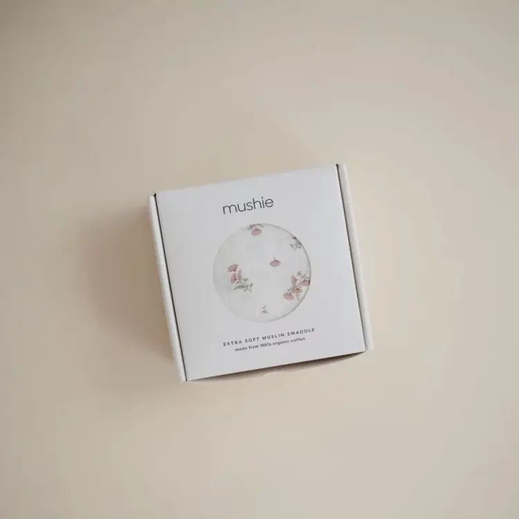Mushie Swaddle - Pink Flower