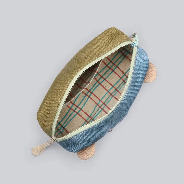 Choose Kind Pencil Case Sumatran - Frosty