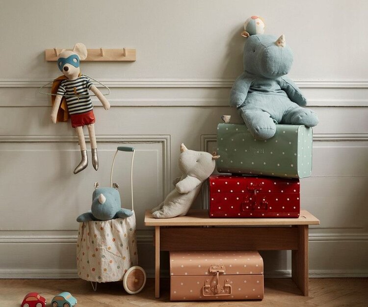 Maileg Storage Suitcase, Small - Rose w. Dots